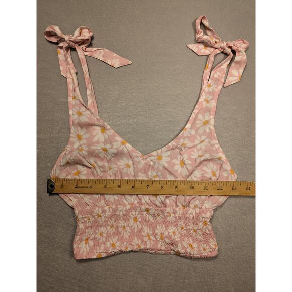 Hollister Halter Top Women's X-Small Pink Daisy Floral Boho Summer EUC - Picture 3 of 10